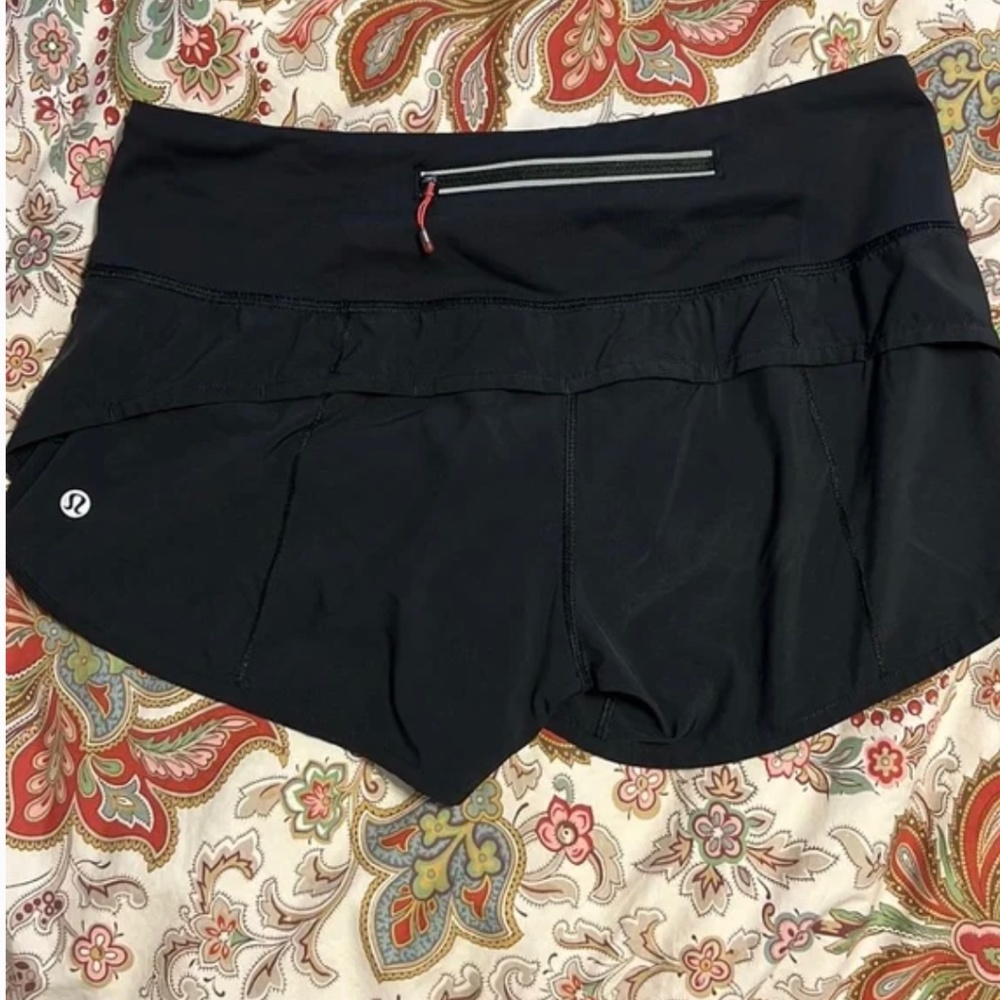 Lululemon speed up shorts size 6